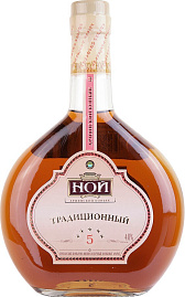 Коньяк Ной Традиционный 5 Лет 0.25 л