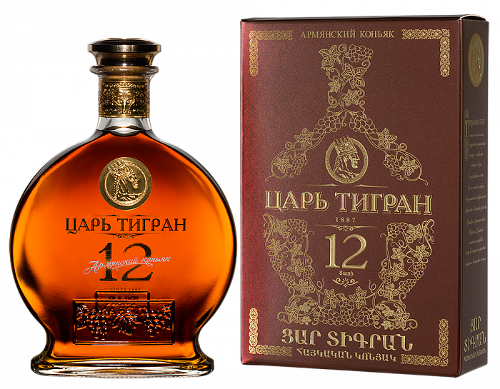 Бренди Царь Тигран 12 лет 0.5 л Gift Box