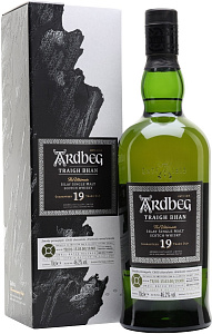 Виски Ardbeg Traigh Bhan 19 Years Old 0.75 л Gift Box