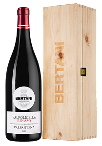 Красное Полусухое Вино Valpolicella Ripasso Valpantena Bertani 2020 г. 1.5 л в подарочной упаковке