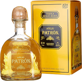 Текила Patron Anejo 1 л в подарочной упаковке