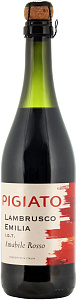 Красное Полусладкое Игристое вино Pigiato Lambrusco Rosso Emilia 0.75 л