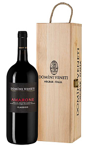 Красное Полусухое Вино Domini Veneti Amarone della Valpolicella Classico 2018 г. 1.5 л Gift Box