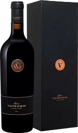 Вино Gran Valtravieso Vino de Paramo Ribera del Duero DO Bodegas y Vinedos Valtravieso 2016 л 0.75 л Gift Box