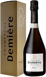 Шампанское Demiere Divin Alliance Brut 0.75 л в подарочной упаковке