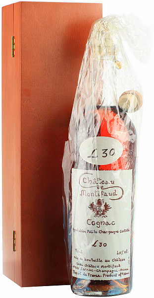 Коньяк Chateau de Montifaud 30 Years Old Fine Petite Champagne 0.7 л Gift Box