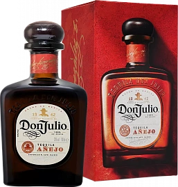 Текила Don Julio Anejo 0.7 л в подарочной упаковке