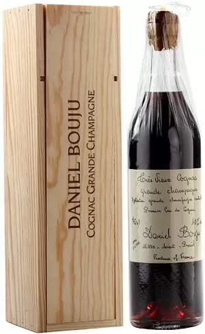 Коньяк Daniel Bouju Tres Vieux Grande Champagne 0.7 л Gift Box